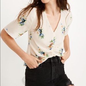Madewell Silk Shirred-Front Top in Classic Corsage